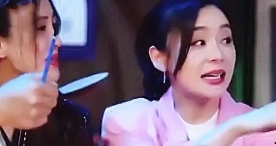 明星视频在线观看 黑料网,揭秘明星视频在线观看背后的黑料网真相